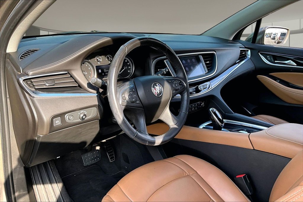 Used 2020 Buick Enclave Premium w/ Surround and Sites Package FWD image 13