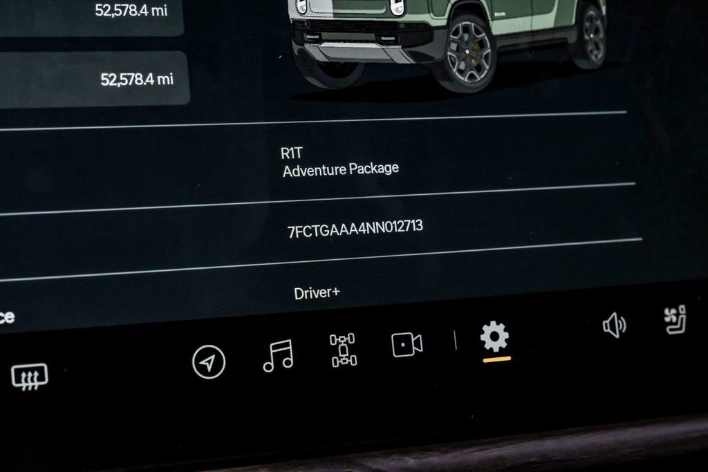 Used 2022 Rivian R1T Adventure image 22