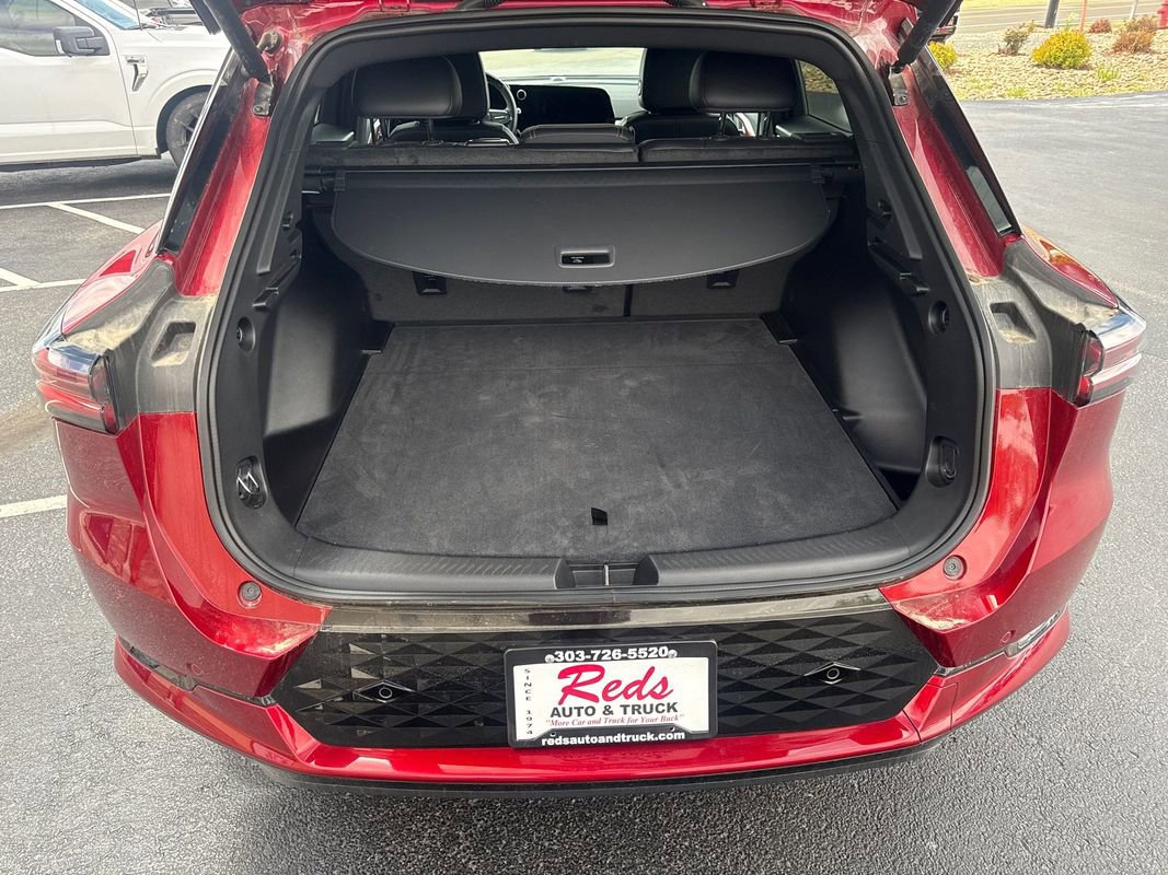 Used 2024 Chevrolet Equinox EV RS w/ Active Safety Package 3 FWD image 46