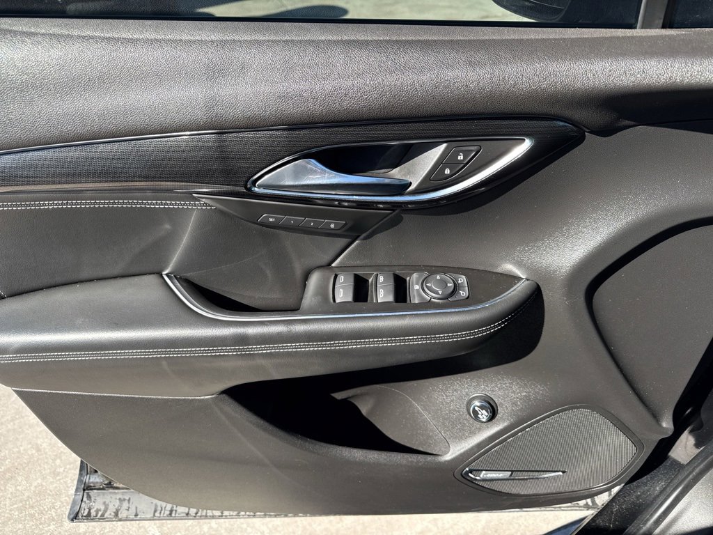 Used 2022 Buick Envision Essence w/ Technology Package I image 19