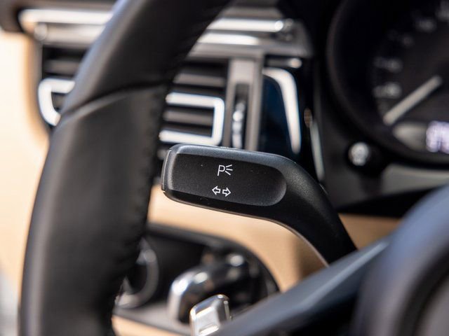 Certified 2025 Porsche Macan S image 47