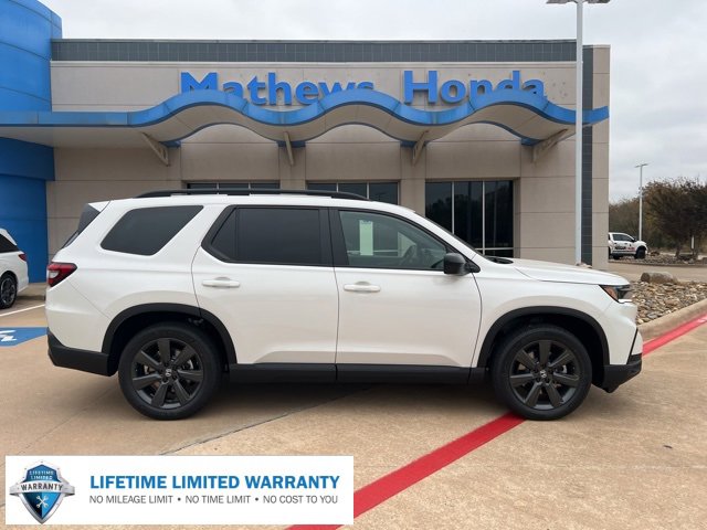 New 2025 Honda Pilot Sport