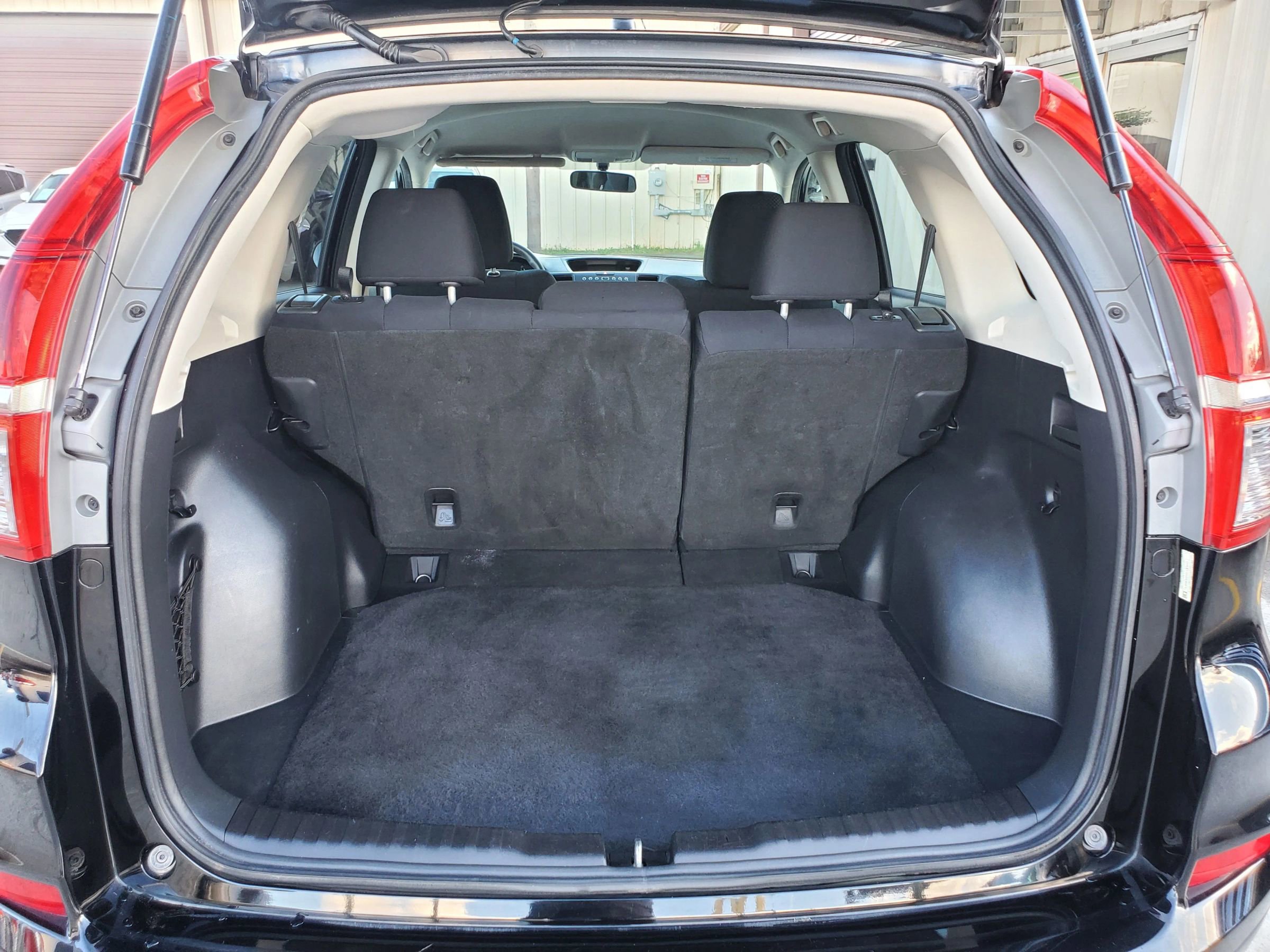 Used 2015 Honda CR-V LX image 40