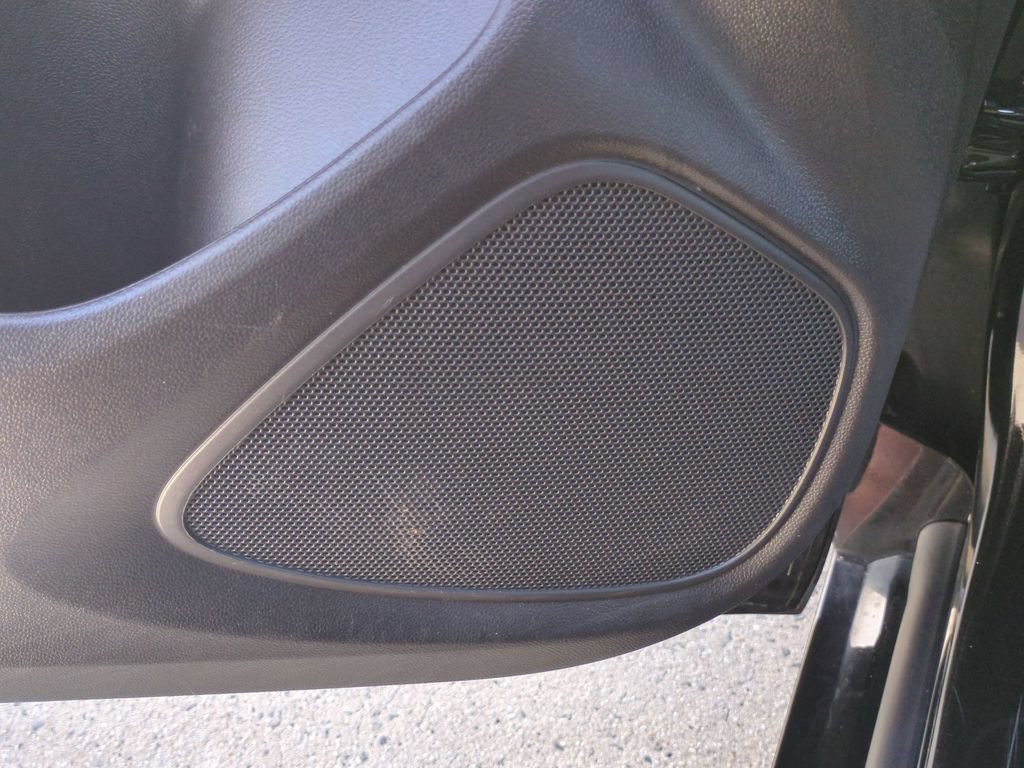 Used 2024 Buick Encore GX Sport Touring FWD image 15