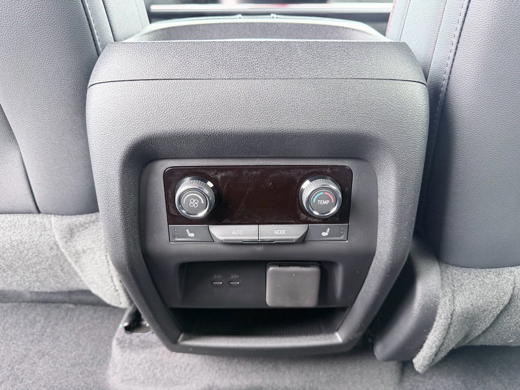 New 2026 Chevrolet Traverse RS image 29