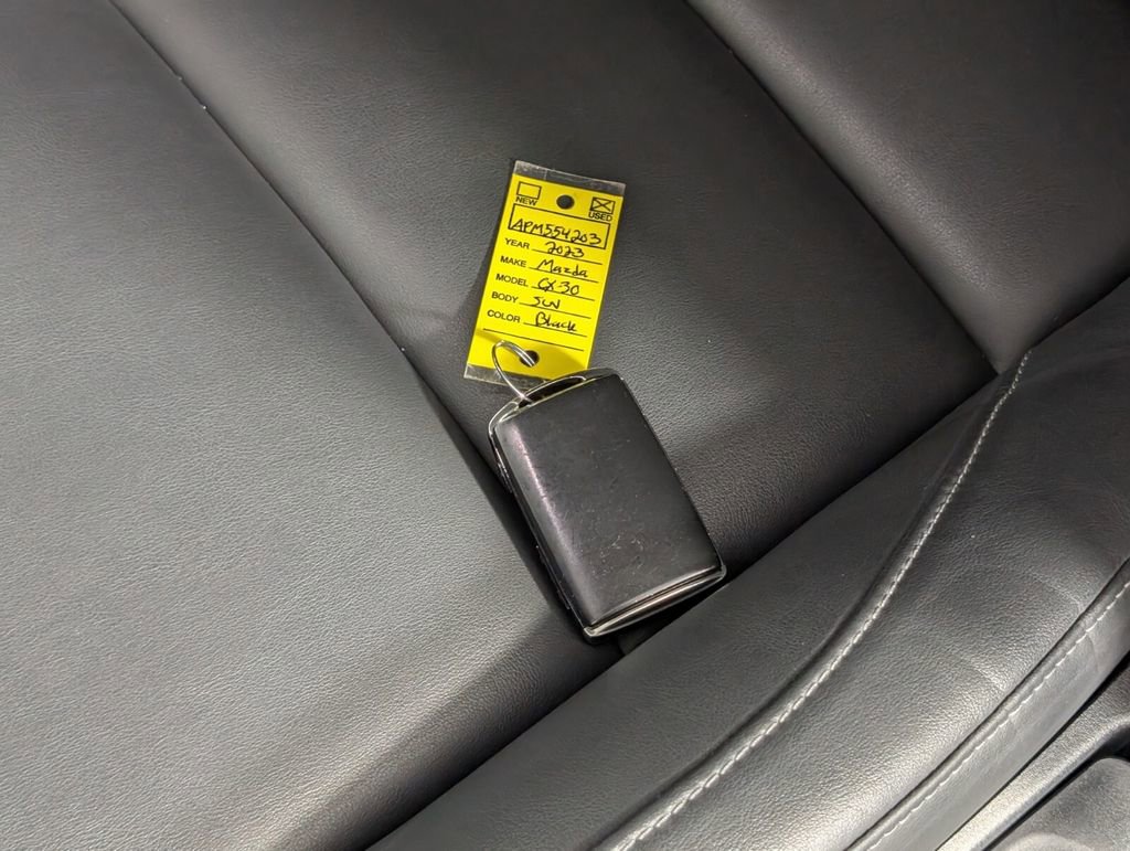 Used 2023 MAZDA CX-30 AWD 2.5 S w/ Select Package image 32