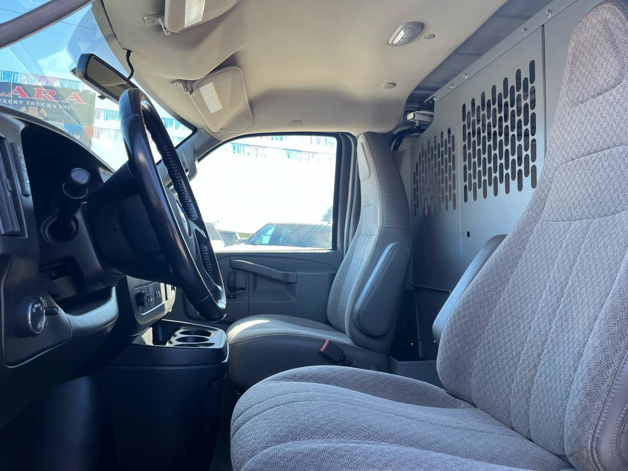 Used 2020 Chevrolet Express 2500 w/ Safety Package RWD image 10