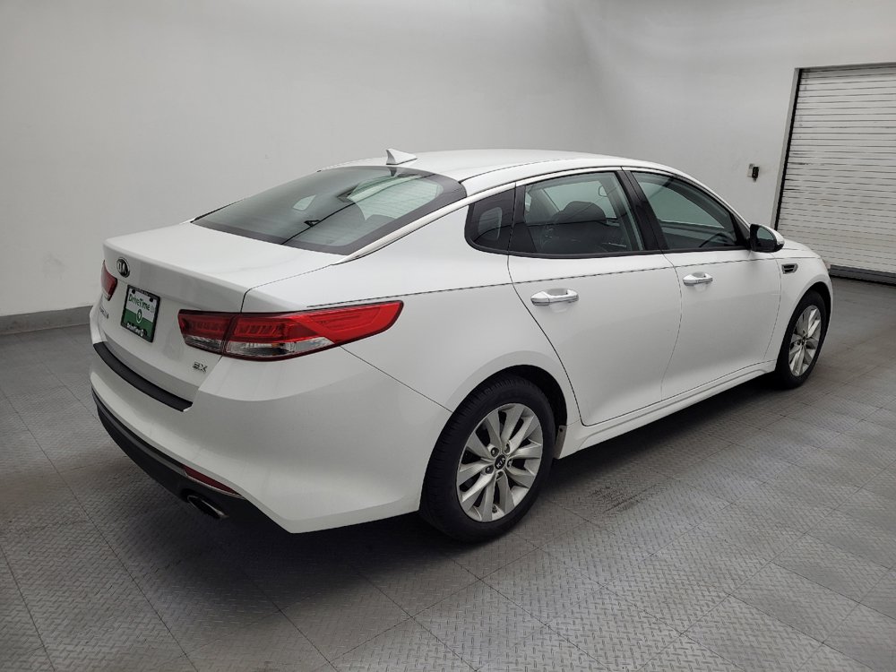 Used 2017 Kia Optima EX FWD image 9