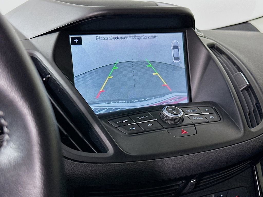 Used 2019 Ford Escape SEL image 18