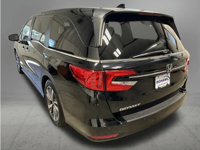 Used 2022 Honda Odyssey Touring image 3