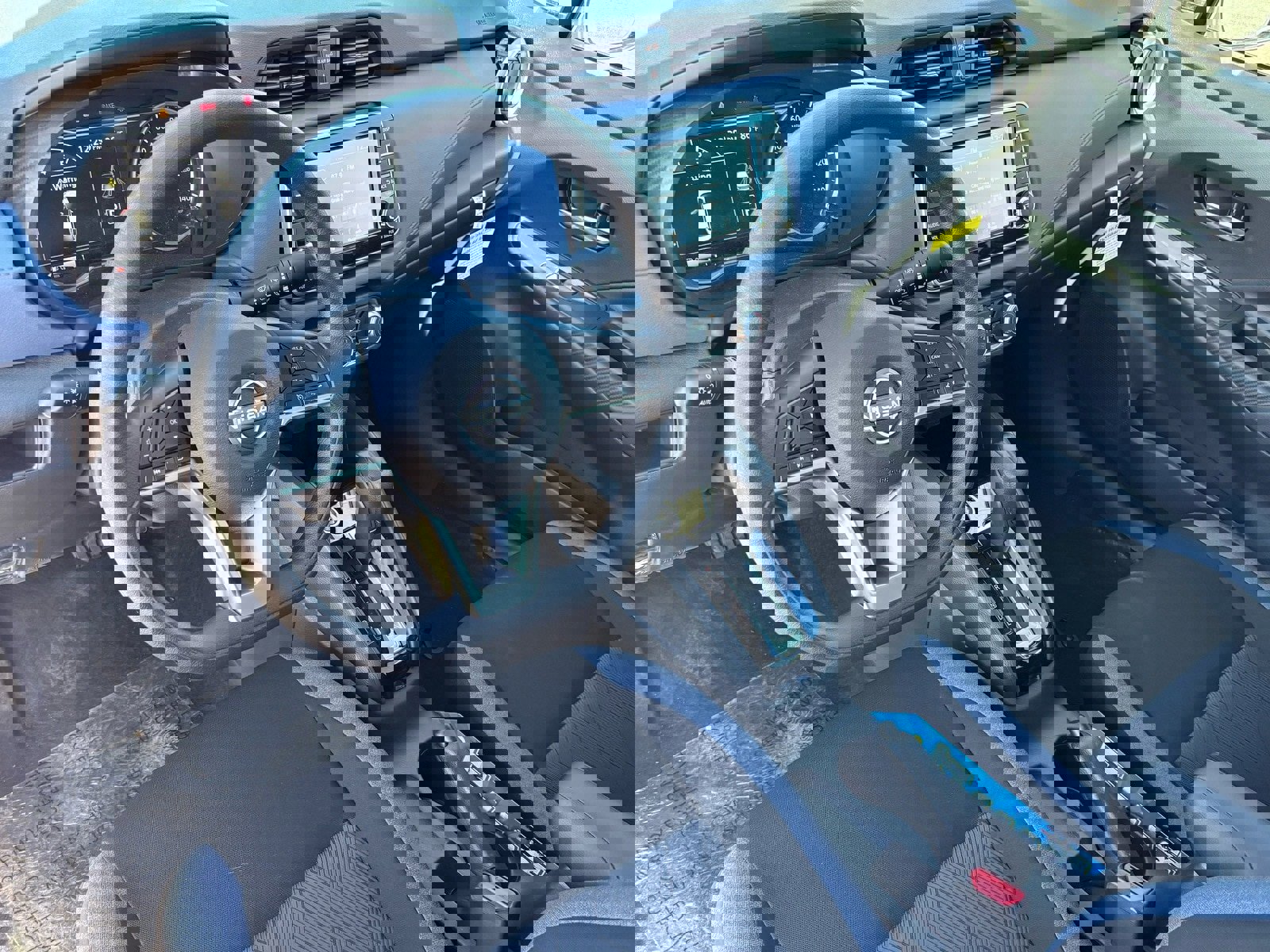 New 2025 Nissan Versa SV w/ Trunk Package image 17