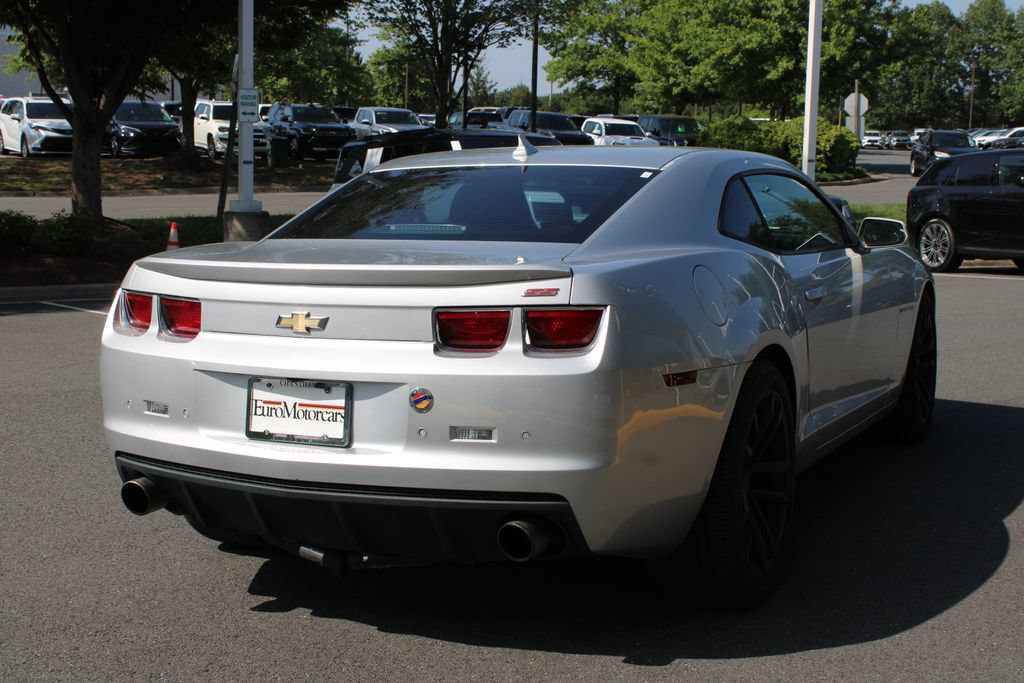 Used 2012 Chevrolet Camaro SS w/ RS Package RWD image 4