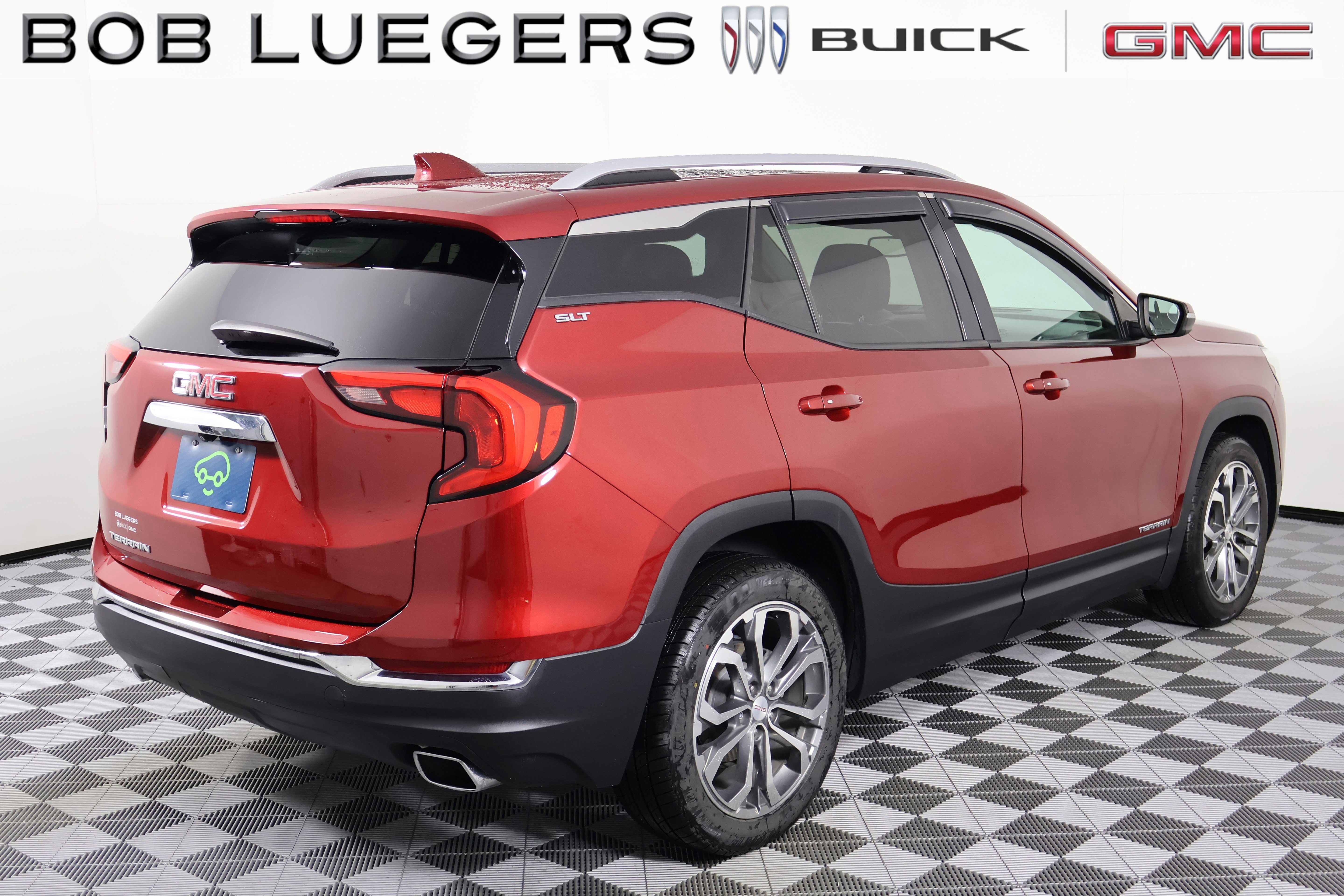 Certified 2020 GMC Terrain SLT w/ Preferred Package FWD image 5