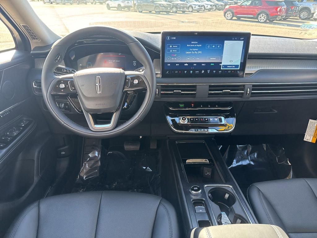 New 2026 Lincoln Corsair Premiere image 6