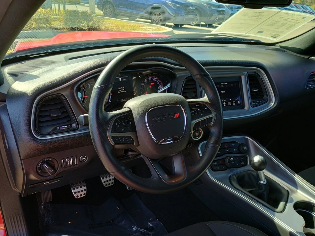 Used 2019 Dodge Challenger R/T w/ Blacktop Package image 12