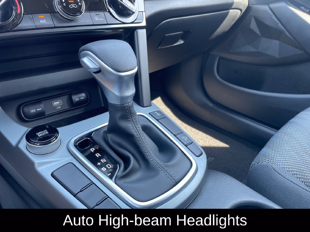 Used 2025 Kia Seltos LX AWD/4WD image 18