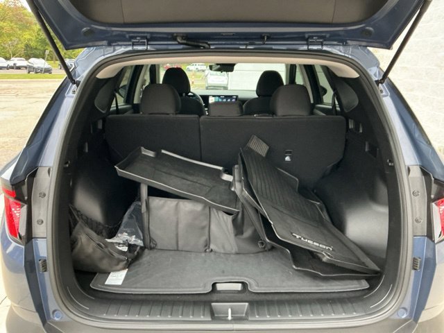 Used 2025 Hyundai Tucson SE FWD image 27