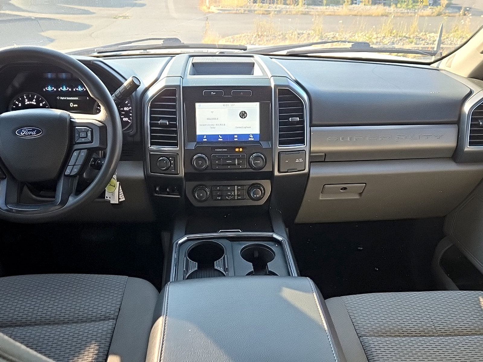 Used 2022 Ford F250 XLT w/ XLT Premium Package AWD/4WD image 9