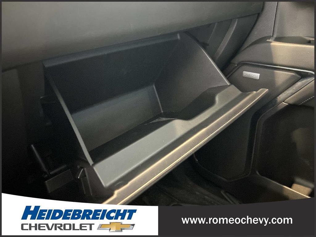 Certified 2022 Chevrolet Silverado 1500 LTZ w/ Technology Package AWD/4WD image 28