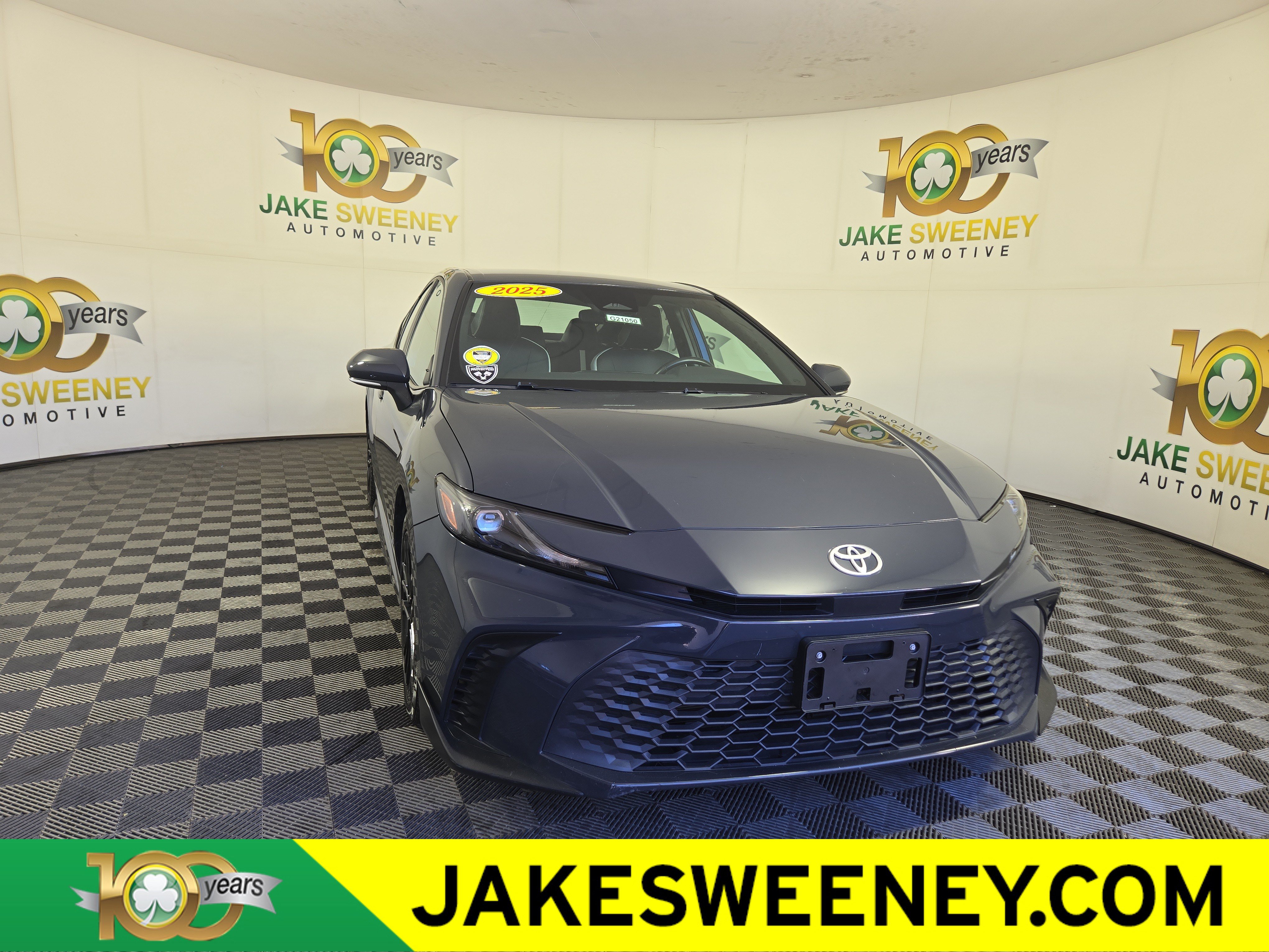 Used 2025 Toyota Camry SE