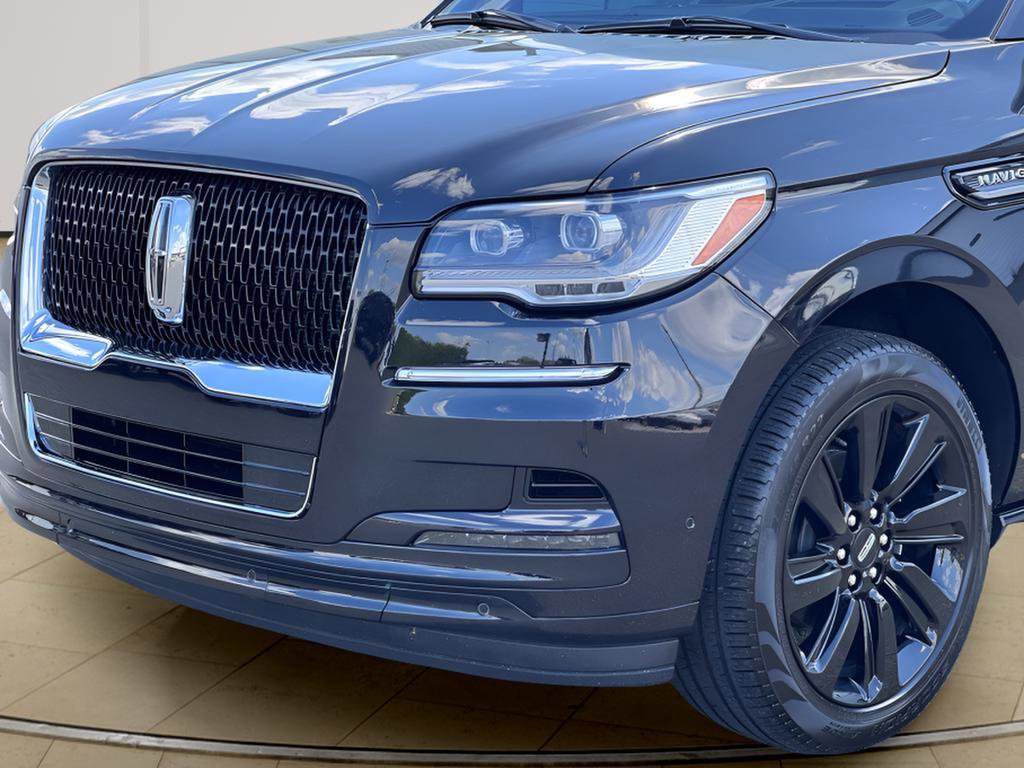 Used 2024 Lincoln Navigator Reserve image 42