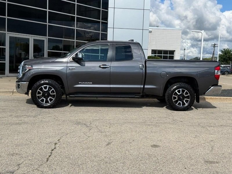 Used 2021 Toyota Tundra Limited w/ TRD Off-Road Package AWD/4WD image 6