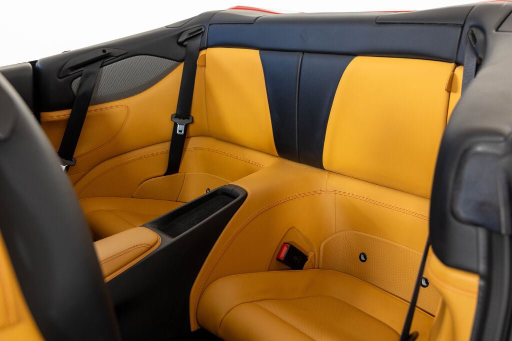 Certified 2020 Ferrari Portofino RWD image 46