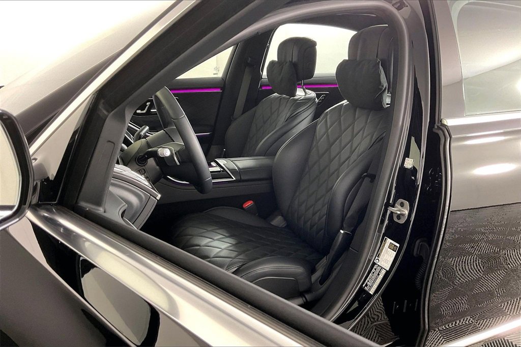 New 2025 Mercedes-Benz S 580 4MATIC Sedan image 9