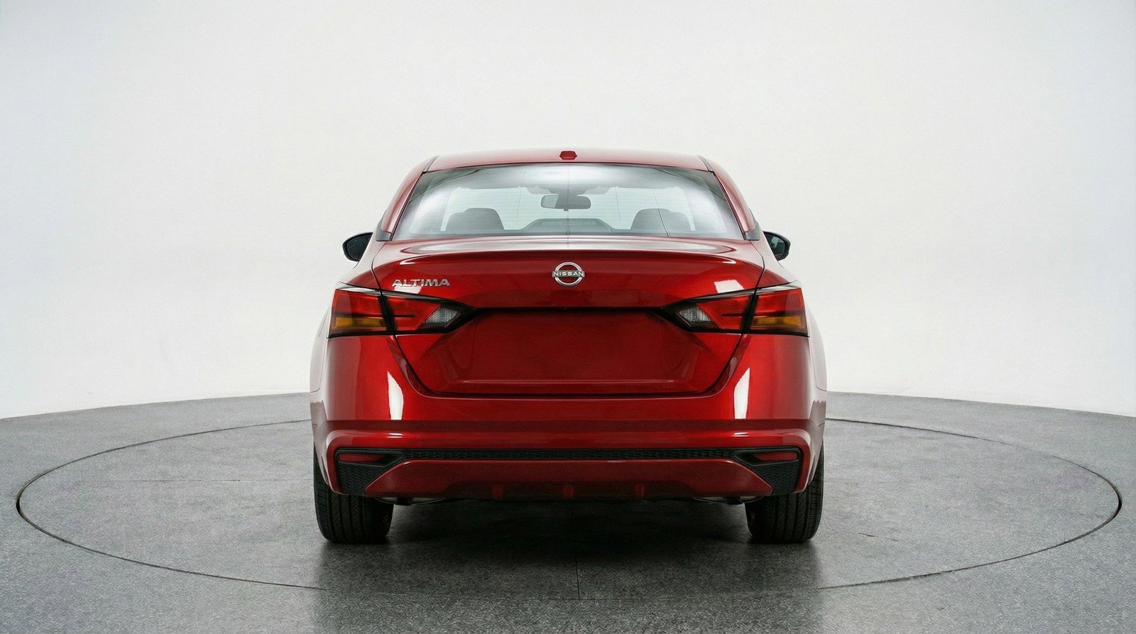 Used 2025 Nissan Altima 2.5 SV FWD image 7