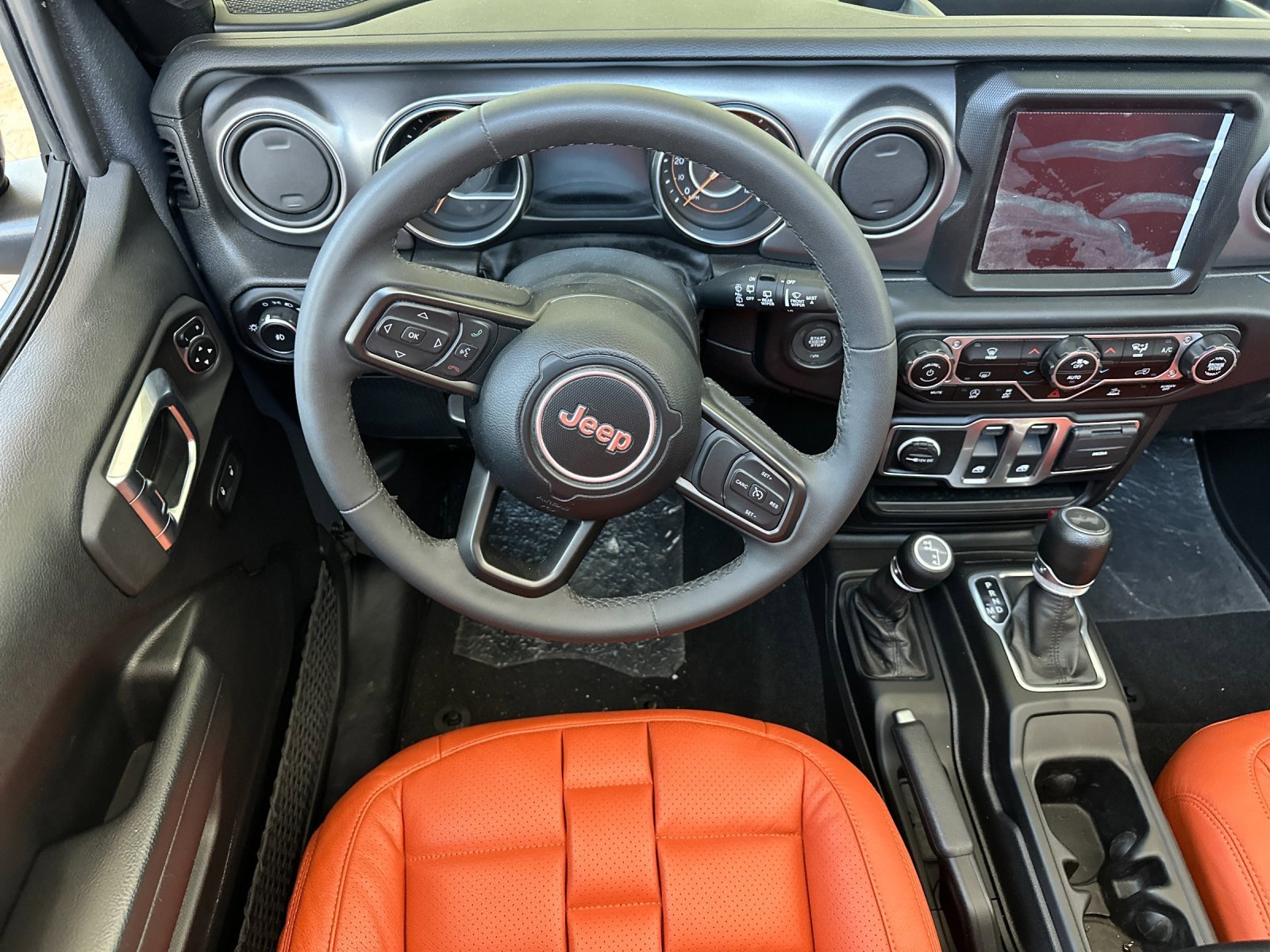 New 2023 Jeep Wrangler Sport S image 13