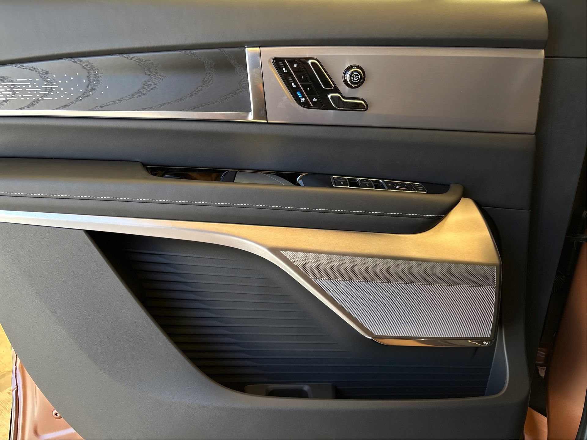 New 2027 Cadillac Vistiq Sport AWD/4WD image 20