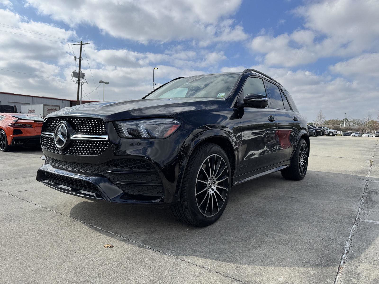 Used 2021 Mercedes-Benz GLE 450 4MATIC image 3