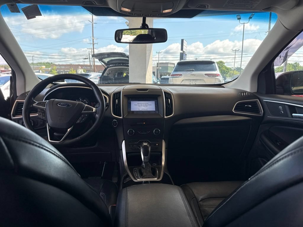 Used 2016 Ford Edge SEL w/ Equipment Group 201A AWD/4WD image 13