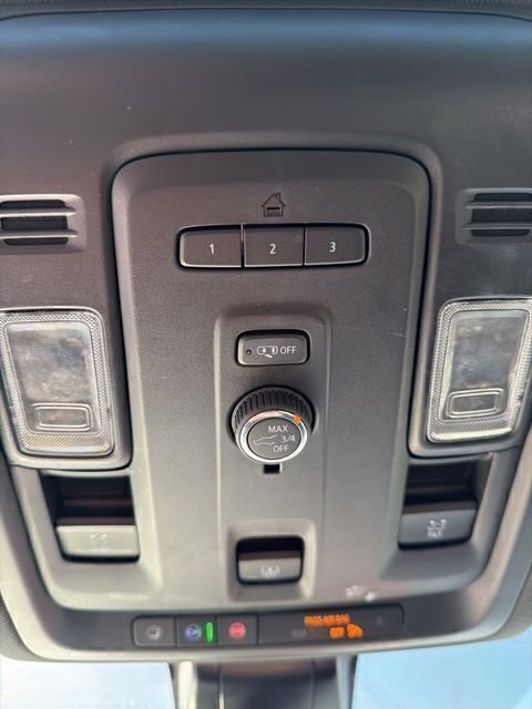 Used 2021 Chevrolet Tahoe LT w/ Rear Media and Nav Package image 19