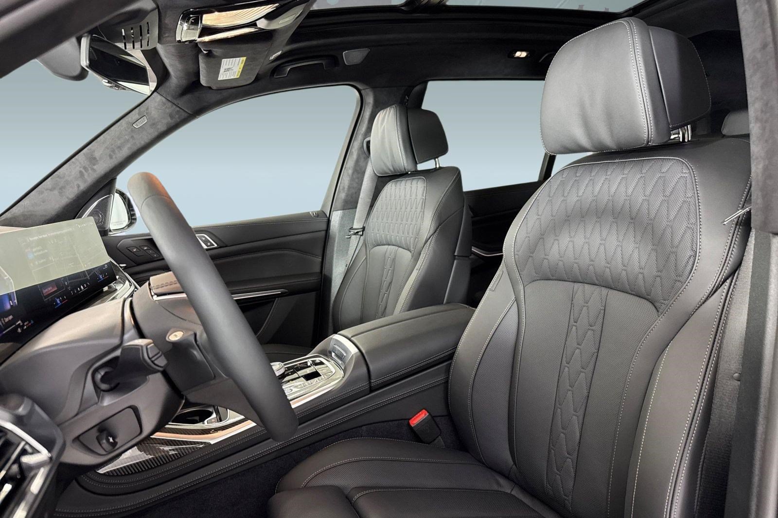 New 2026 BMW ALPINA XB7 AWD/4WD image 26