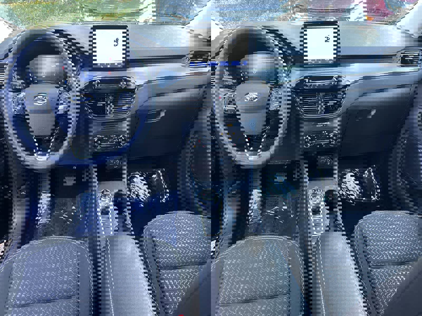 Used 2023 Ford Escape Active image 10