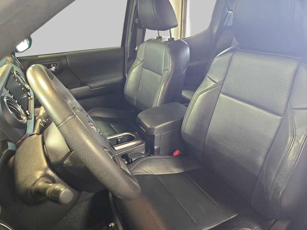 Used 2021 Toyota Tacoma 4x4 Double Cab image 18