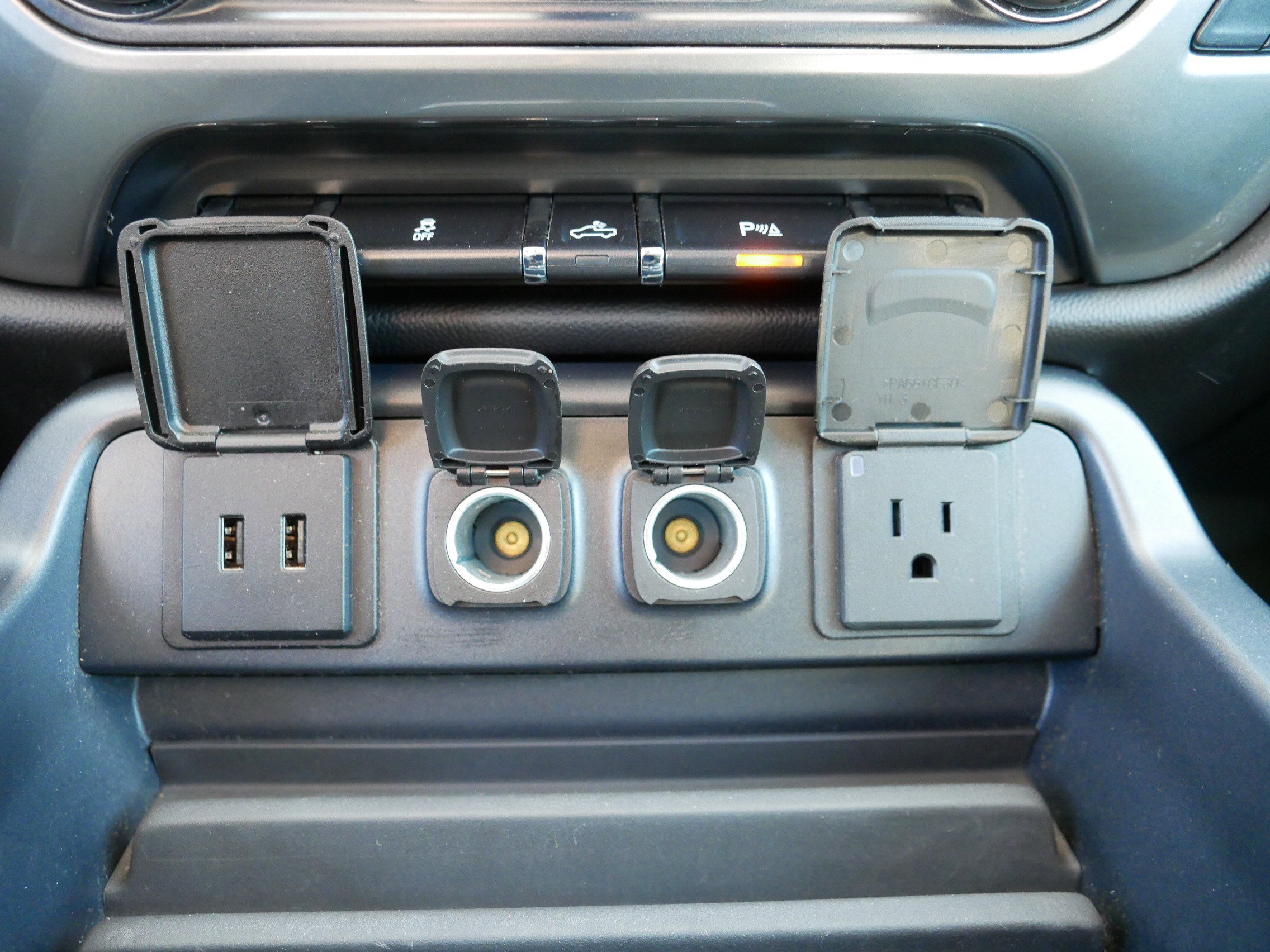 Used 2016 Chevrolet Silverado 1500 LT w/ All Star Edition image 31