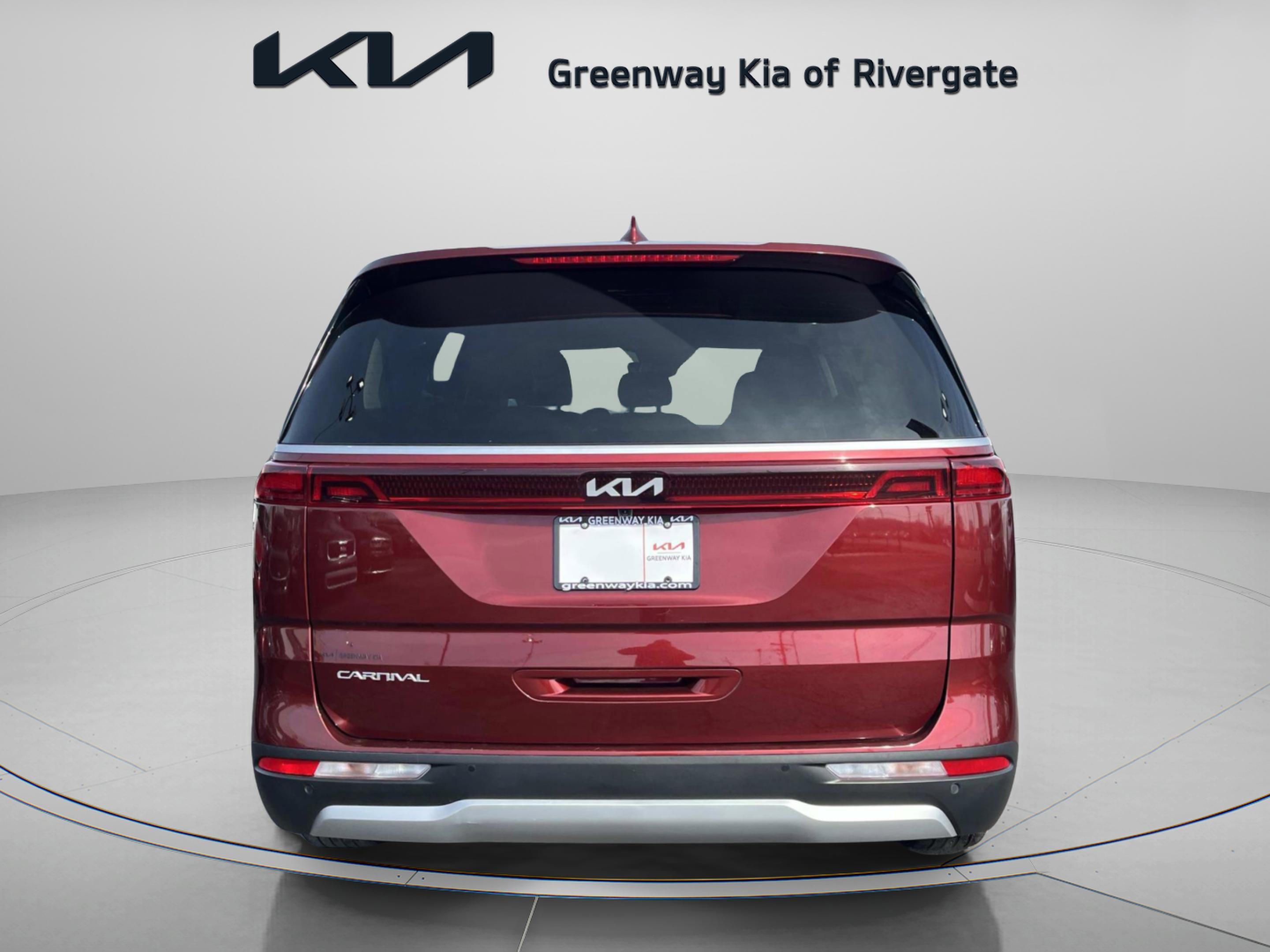 Used 2024 Kia Carnival LX image 5