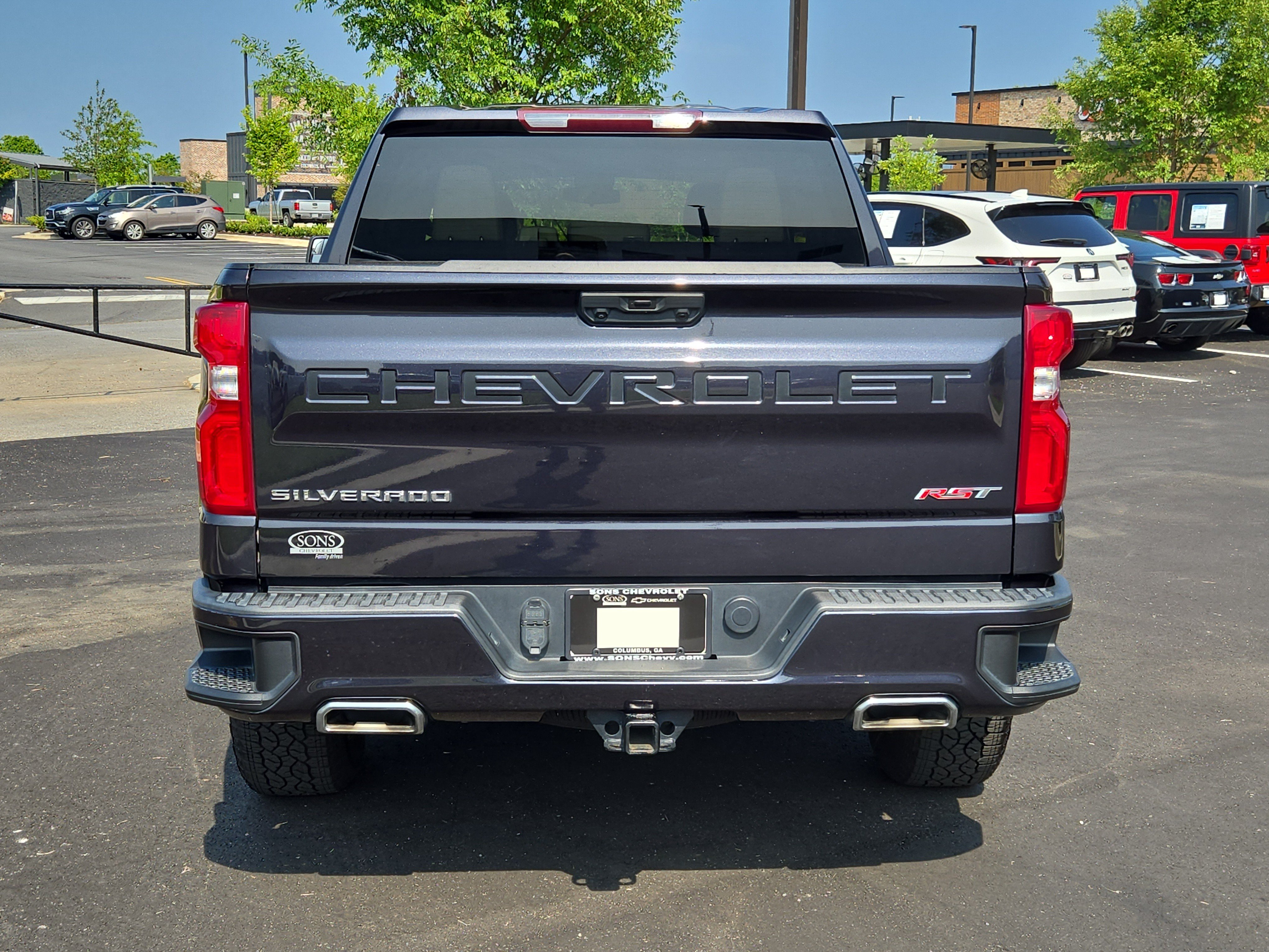 Certified 2022 Chevrolet Silverado 1500 RST AWD/4WD image 10