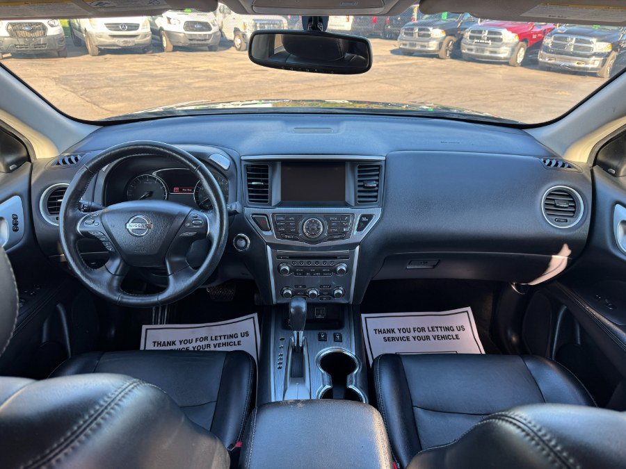 Used 2019 Nissan Pathfinder SL FWD image 22