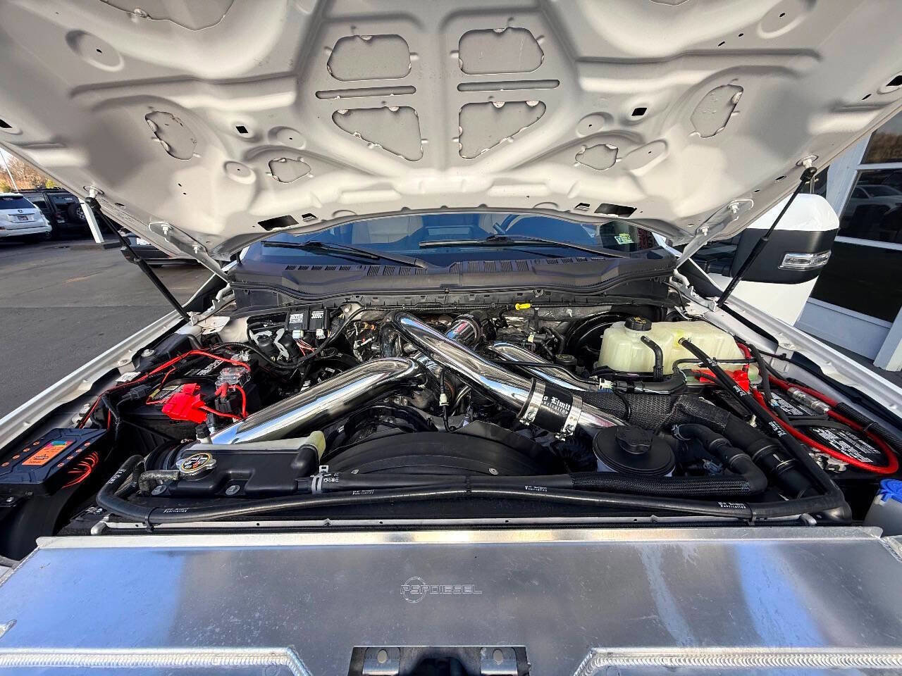 Used 2022 Ford F250 Lariat w/ Lariat Value Package image 2