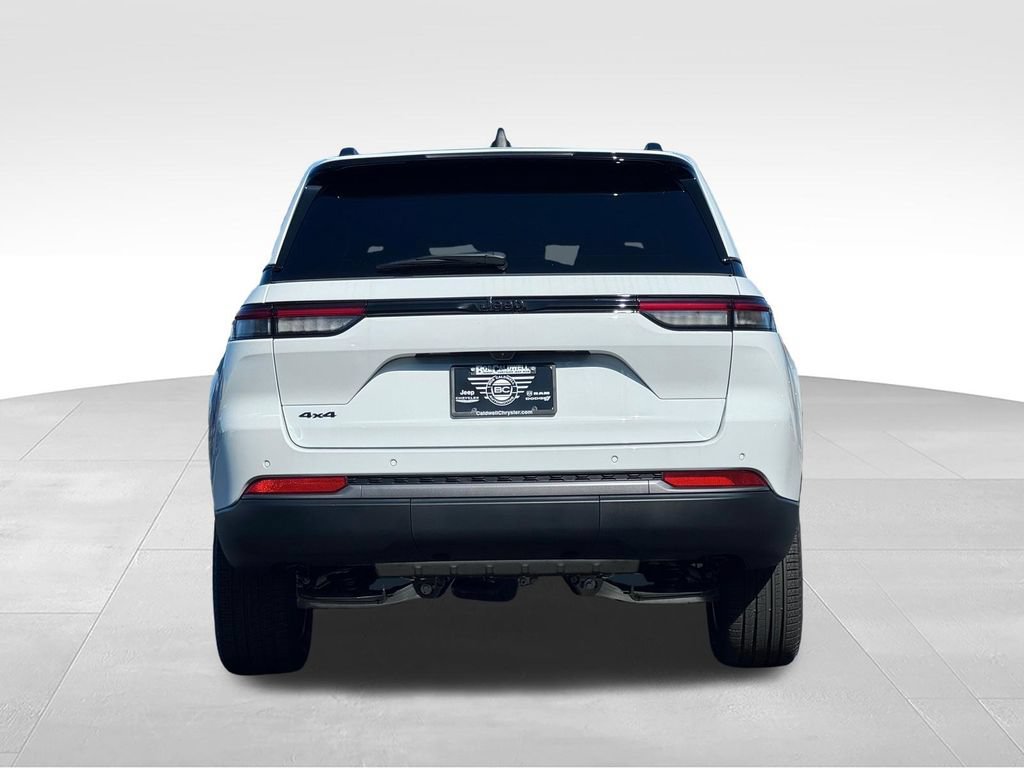 New 2027 Jeep Grand Cherokee Limited AWD/4WD image 6
