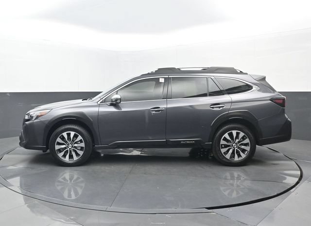 Used 2023 Subaru Outback Touring AWD/4WD image 21
