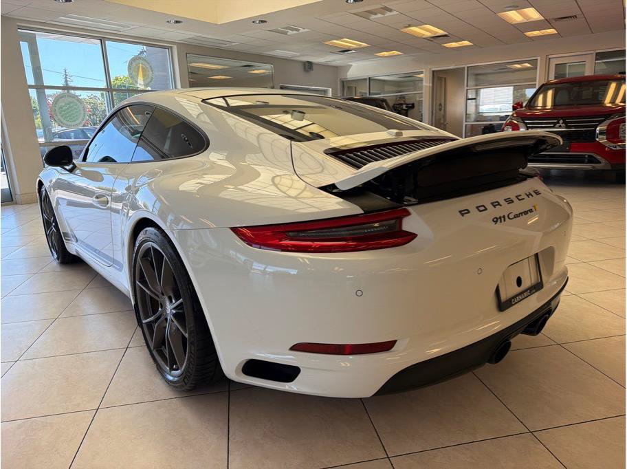 Used 2019 Porsche 911 Carrera T RWD image 8