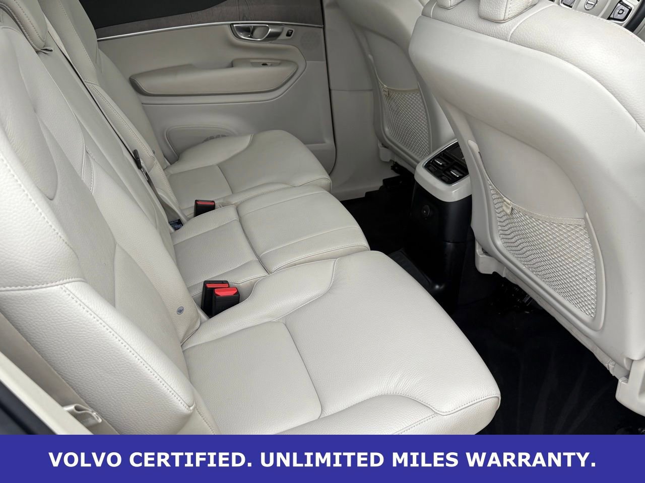 Certified 2024 Volvo XC90 T8 Plus w/ Protection Package Premier image 33