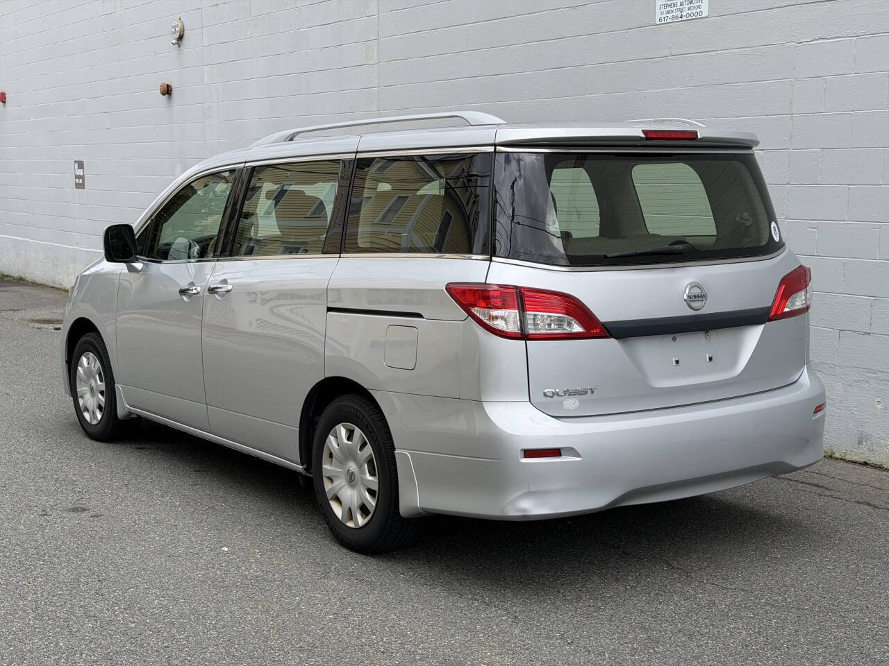 Used 2014 Nissan Quest S FWD image 4