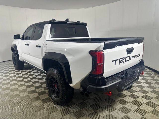 Used 2025 Toyota Tacoma TRD Pro w/ Tow Tech Package AWD/4WD image 5