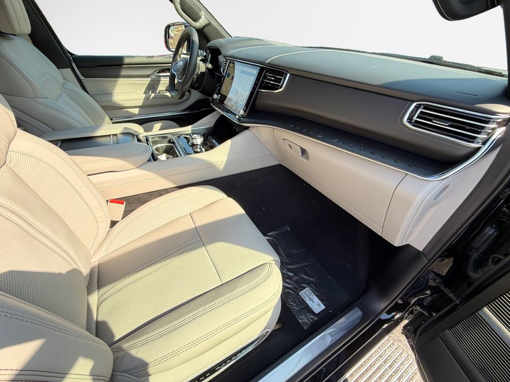 New 2026 Jeep Grand Wagoneer Summit image 32