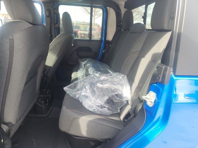 New 2026 Jeep Gladiator Sport image 18